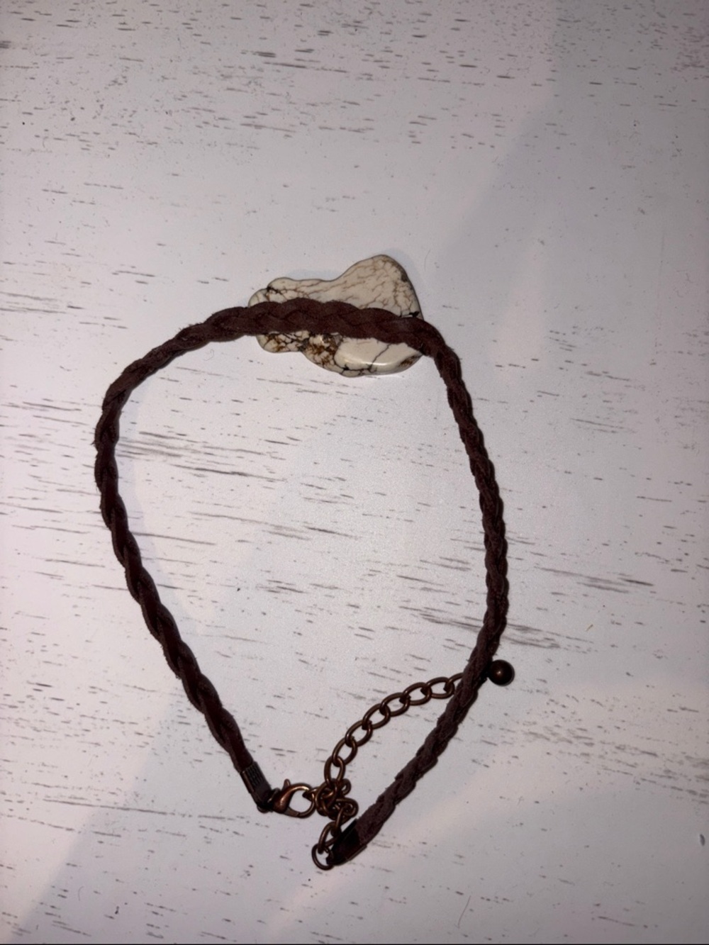 White Heart Stone Braided Brown chocker - Picture 2 of 4